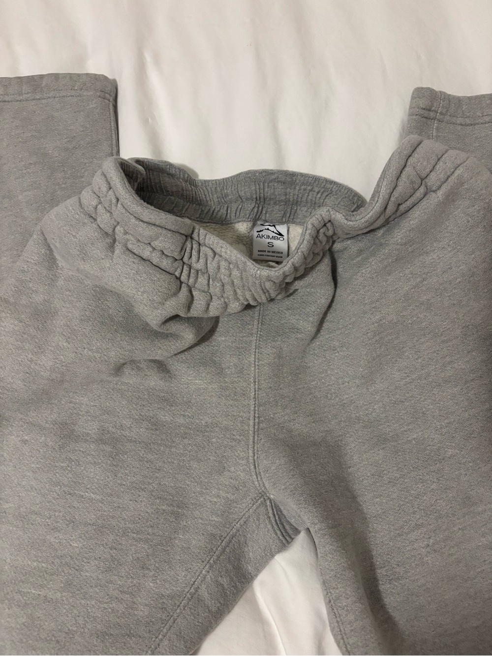 Akimbo Women's Gray Straight-Leg Sweatpants